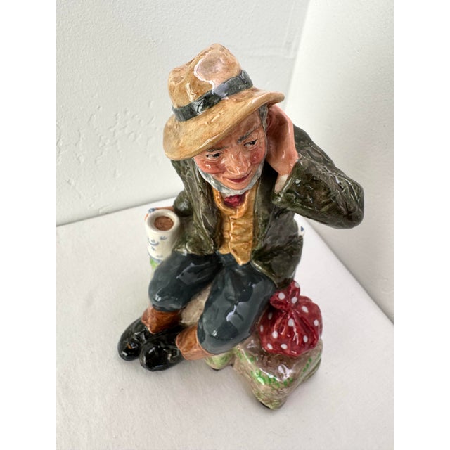 Ceramic Vintage Royal Doulton Figurine ~ "Owd Willum" ~ Hn 2042 For Sale - Image 7 of 11