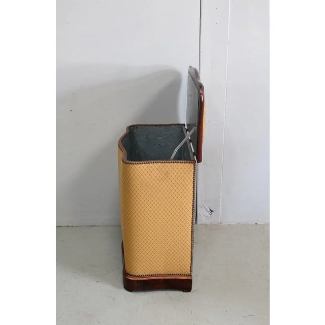 Napoleon III Quilted Linen Chest For Sale - Image 6 of 9