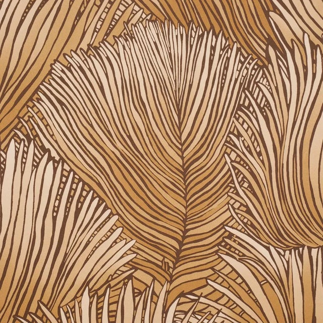 Contemporary Schumacher Fondale Wallpaper In Gold For Sale - Image 3 of 4