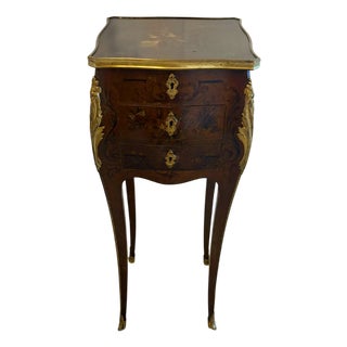 French Victorian Lacquered Ormolu Mounted Jewellery Cabinet or Lamp Table, 1860s For Sale