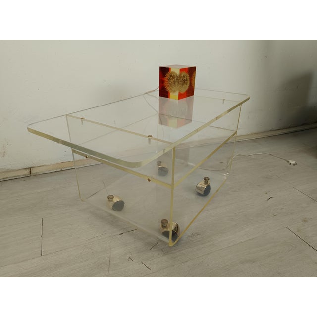 Vintage TV Table in Acrylic Glass, 1970s For Sale - Image 3 of 13