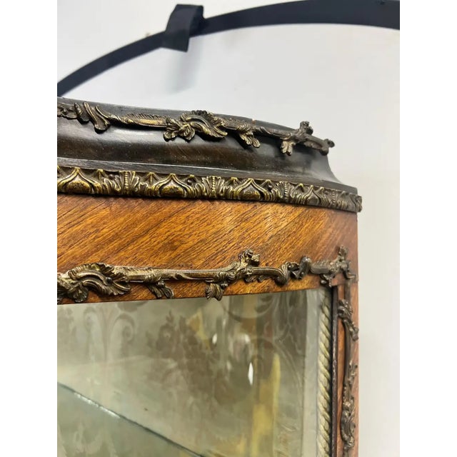 Antique 19th C. French Louis XV Vernis Martin Ormolu Serpentine Vitrine Cabinet For Sale - Image 9 of 18
