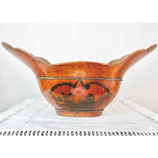 19th-Century Chinese Sumi-E Winged Ceremonial Elmwood Bowl For Sale - Image 4 of 12