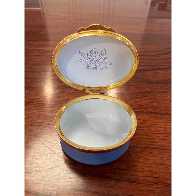 1980s Crummels & Co Oval Enamel Box, Happy Anniversary Floral, English For Sale - Image 4 of 7