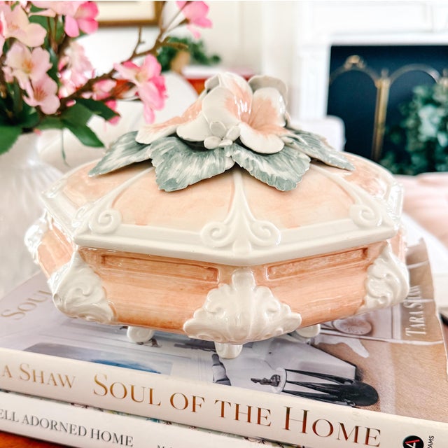 1980s Italian Porcelain Pink Hibiscus Covered Decorative Bowl For Sale - Image 9 of 9