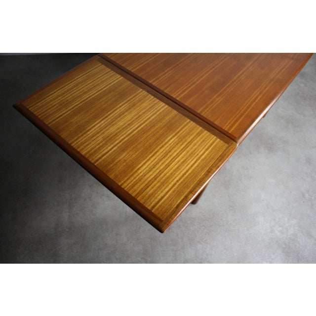 Mid-Century Teak Extension Dining Table For Sale In Orlando - Image 6 of 6