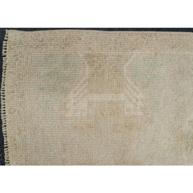 Early 21st Century Turkish Mini Rug Oriental Hand Knotted Vintage Rug 1'7" x 3'4" #21264 For Sale - Image 5 of 8