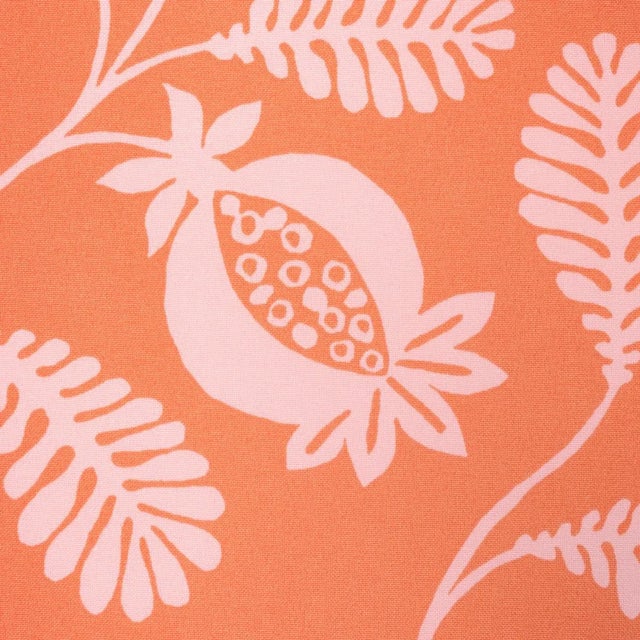 Modern SAMPLE - Schumacher Lanzadera Vine Indoor/Outdoor Fabric In Melon For Sale - Image 3 of 4