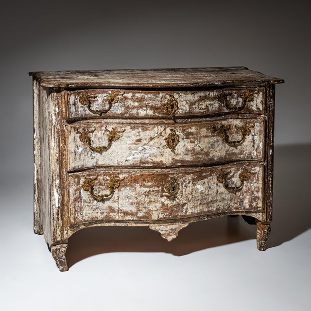 Baroque Baroque Commode, 18th Century For Sale - Image 3 of 15