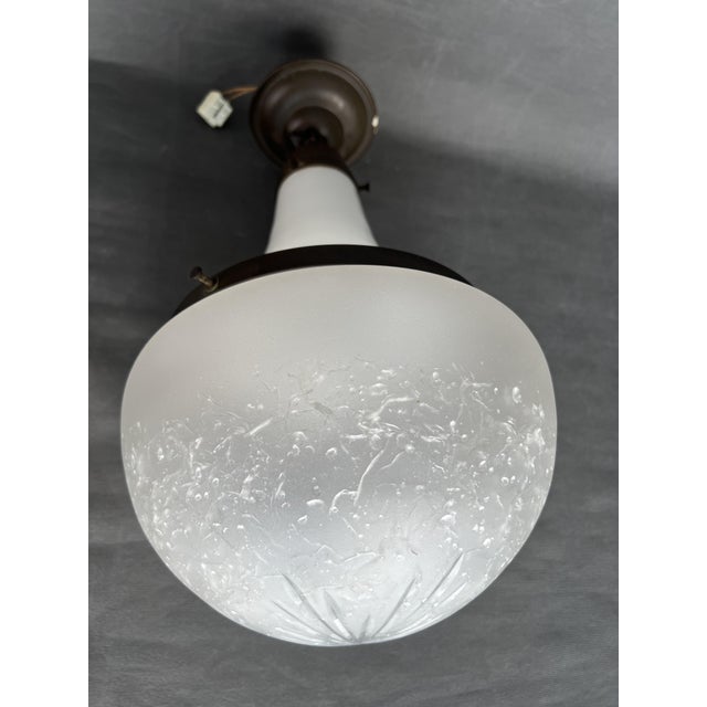 Ceiling lamp attributed to Peter Behrens for Siemens. Opal glass from the 1920s. LUZETTE model. Largest diameter 24 cm....