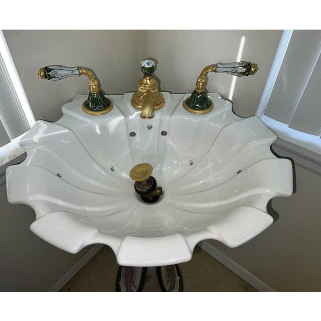 Rare Sherle Wagner Chinoiserie Hand-Painted Porcelain Pedestal Sink & Gilt Hardware Set For Sale - Image 13 of 18