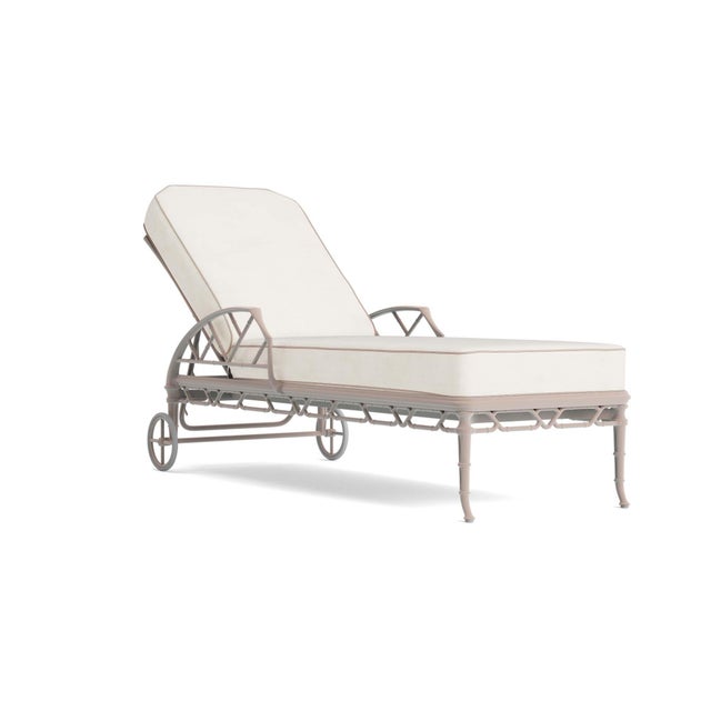 Brown Jordan Calcutta Adjustable Chaise Lounge in Blush with Sea Salt and Dusty Pink Welt Cushions For Sale