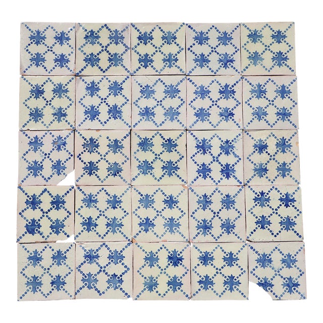 19th Century Portuguese Quatrefoil Tiles Set of 25 Blue & Antique White Decorative For Sale