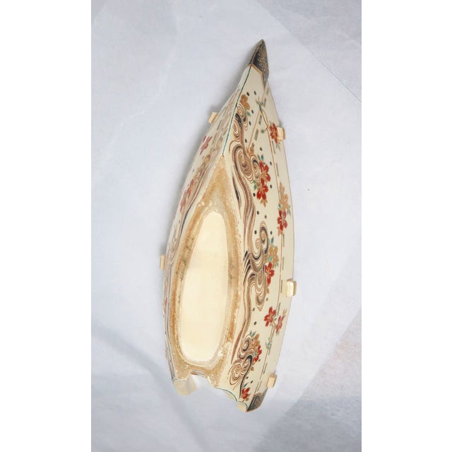Late 19th Century Japanese Satsuma Boat, Meiji Period For Sale In Miami - Image 6 of 8