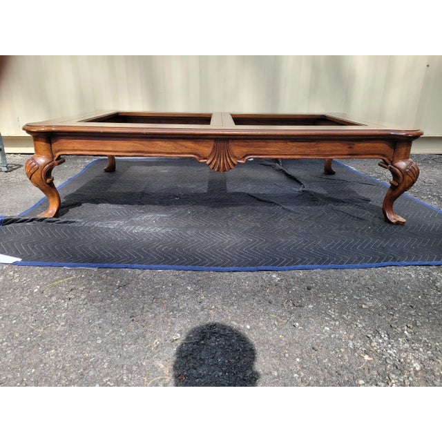 French 1970s Drexel Expansive Vintage Coffee Table With 2 Glass Inserts For Sale - Image 3 of 9