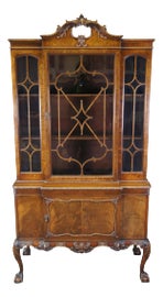 Example of Romweber China and Display Cabinets