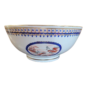 1900s Chinese Export Style Antique Center Bowl France