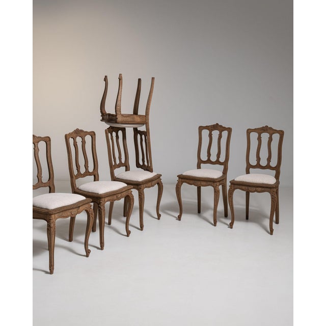 19th Century France Louis XV Cream Wood Dining Chair For Sale - Image 9 of 11