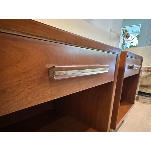 Widdicomb Mid Century Cube Nightstands - A Pair For Sale In New Orleans - Image 6 of 12