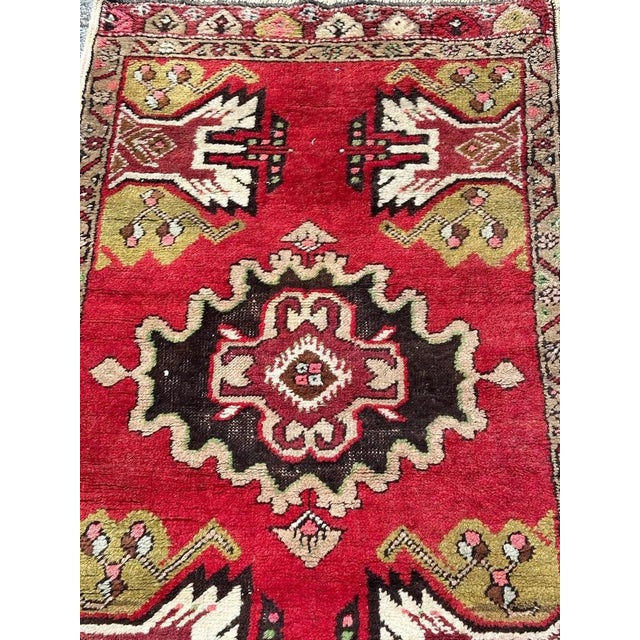 Small Vintage Turkish Bobyrugs Yastik Rug, 1970s For Sale - Image 12 of 16