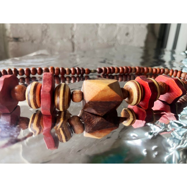 1970s 1970s Vintage Mid-Century Modern Chunky Wooden Boho Necklace For Sale - Image 5 of 8