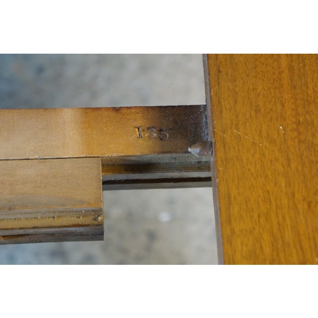 Antique American Victorian Mahogany Drop Leaf Dining Table Expandable Console For Sale - Image 15 of 18