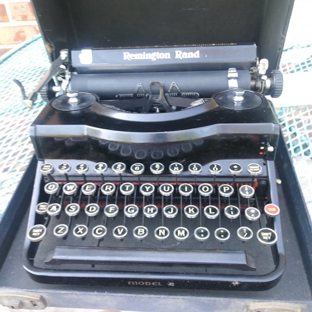 Mid-Century Modern Remington Rand Model 1 Typewriter With Case For Sale - Image 3 of 18