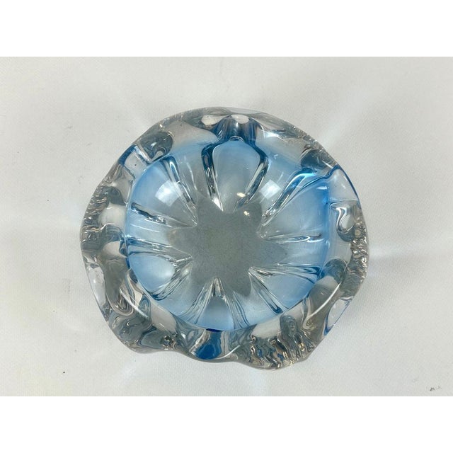 Mid-Century Modern Art Glass Bowl by Josef Hospodka for Chribska Sklarna, 1960s For Sale - Image 3 of 8