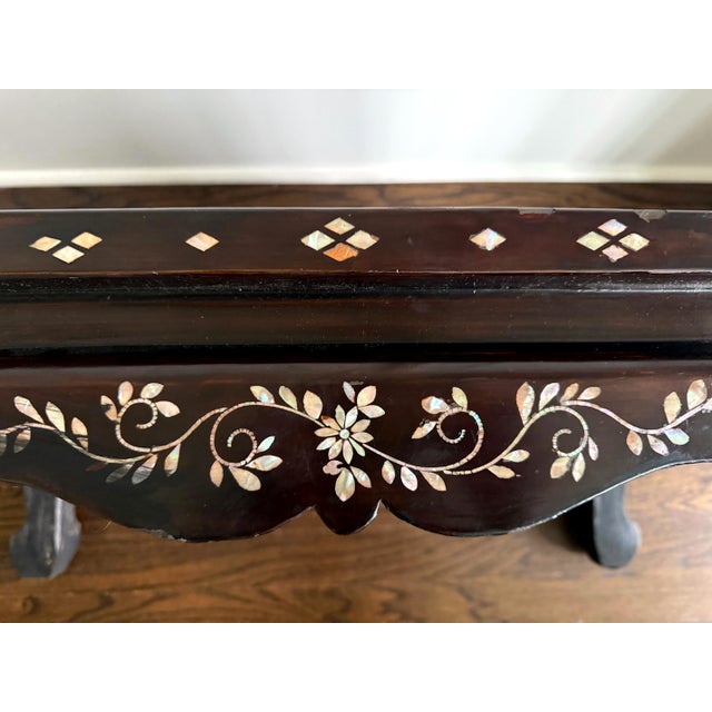 Musuem Quality Antique Korean Table with superb Inlay Joseon Dynasty For Sale - Image 17 of 18