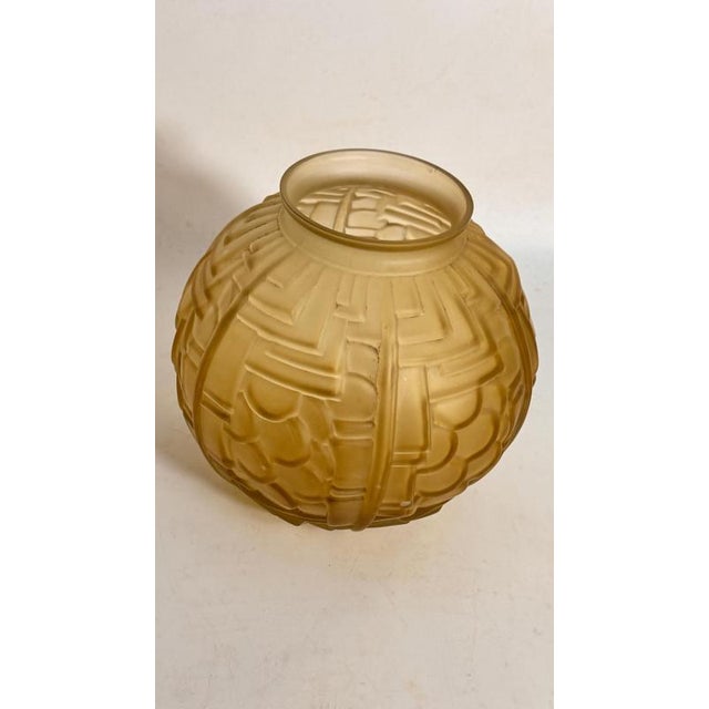 African Brass Planter or Vide-Poche with Pierced Botanical Decor, 19th Century For Sale - Image 6 of 12