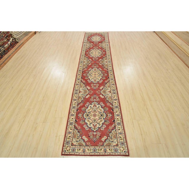 Farmhouse Yazd Runner 2’11” X 13′ Pink Wool Vintage Traditional Hand-Knotted Rug For Sale - Image 3 of 13