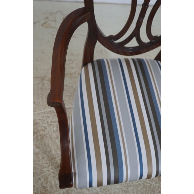 Wood Set of 8 Henredon Mahogany Shield Back Dining Chairs For Sale - Image 7 of 18