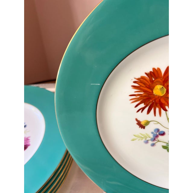 1940s Rare Set of Hand-Painted Minton Floral Dinner Plates With Aqua Band and Gilt Rim // Signed by Artist J Colclough // Set of 9 For Sale - Image 10 of 12