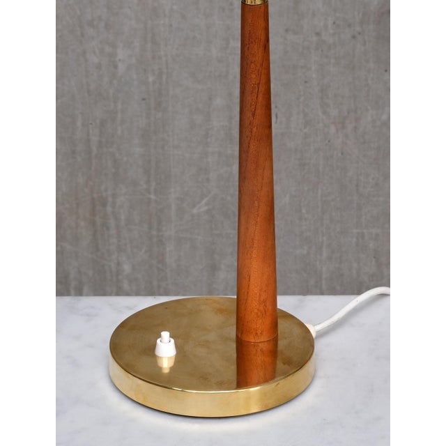 1960s Adjustable Table Lamp in Brass and Teak from Boréns Borås, Sweden, 1960s For Sale - Image 5 of 11