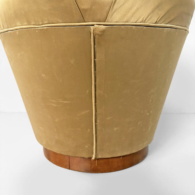Italian Art Deco Ottoman in Yellow Velvet and Wood, 1930s For Sale - Image 10 of 13