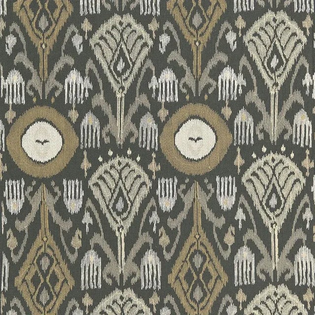 Inspired by a silk ikat from Central Asia, this embroidered pattern is a contemporary take on a classic design. Satin...