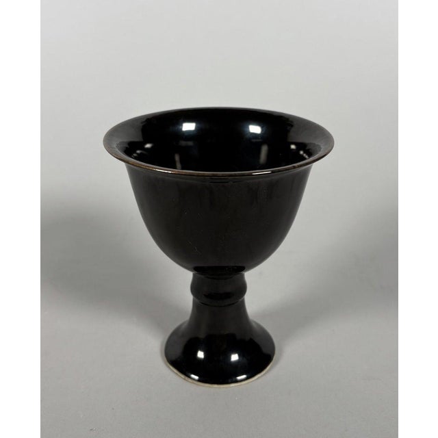 18th-Century Asian Monochrome Black Porcelain Footed Bowl For Sale - Image 4 of 5