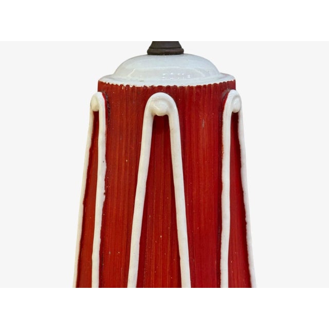 Italian Modern, Red Ceramic, Table Lamp, Italy, 1950s For Sale In New York - Image 6 of 9