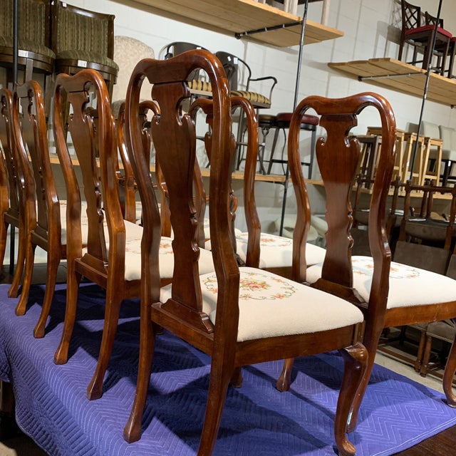 1980s Thomasville Furniture Queen Anne Dining Chair - Set ...