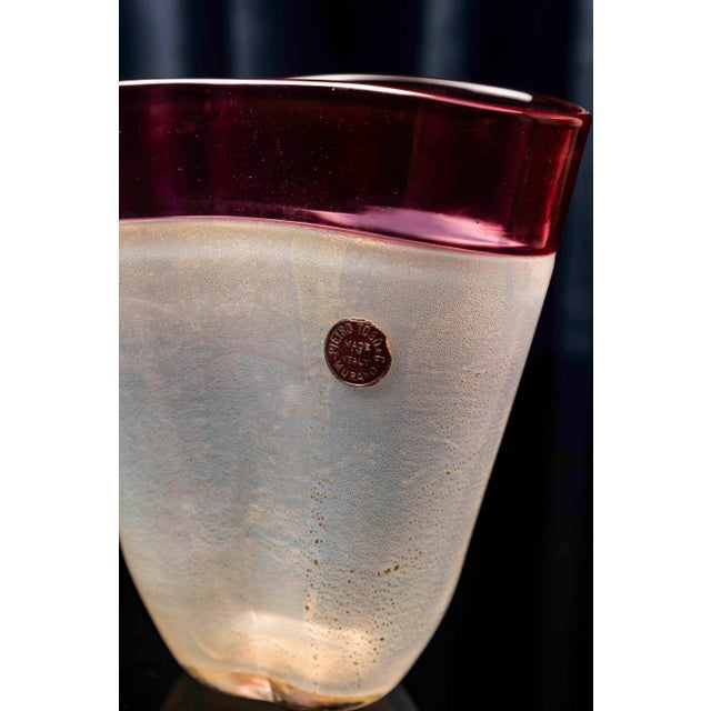 This elegant murano glass vase was designed and produced by pietro toso & c. In italy, circa 1950s. the piece stands out...