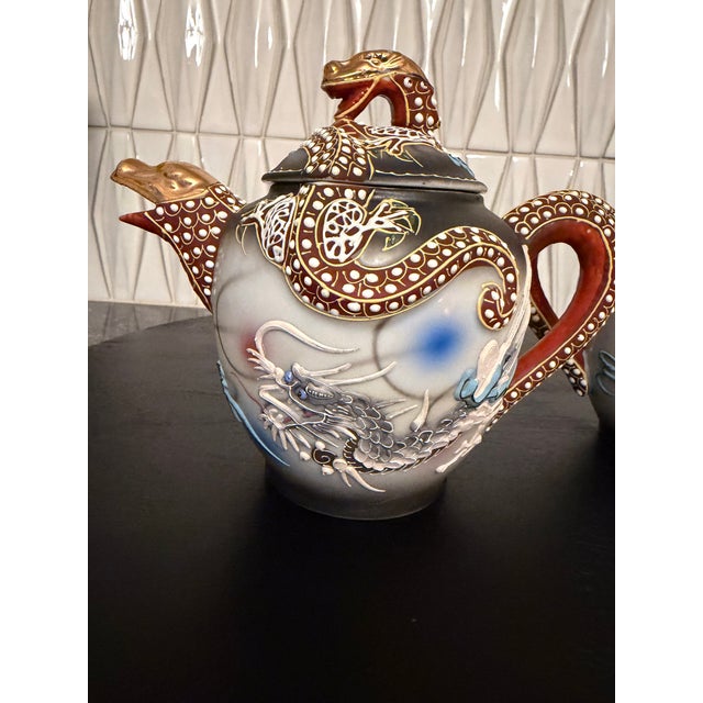 Japanese Vintage Dainan Dragonware Moriage Hand Painted Creamer and Sugar Set For Sale - Image 3 of 13