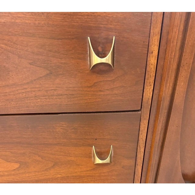 Mid-Century Modern Broyhill Brasilia Walnut Dresser For Sale - Image 14 of 14