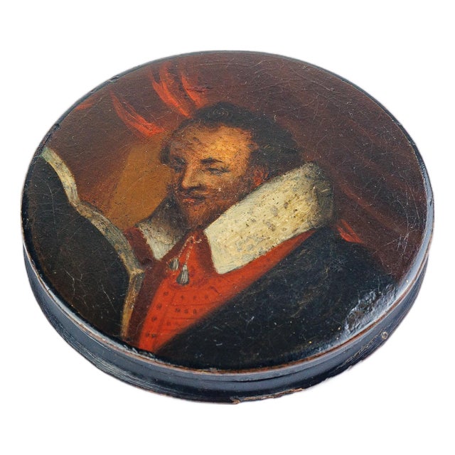 Mid 18th Century Papier Mache Snuffbox For Sale