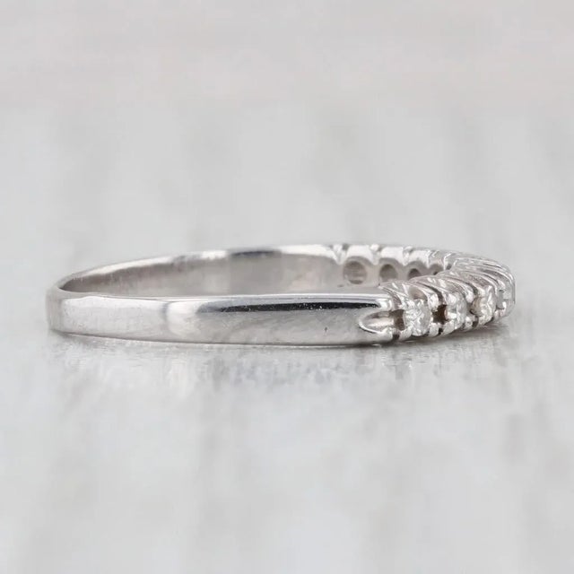 2010s 0.15ctw Diamond Stackable Ring 18k White Gold Wedding Band Size 7 For Sale - Image 5 of 8