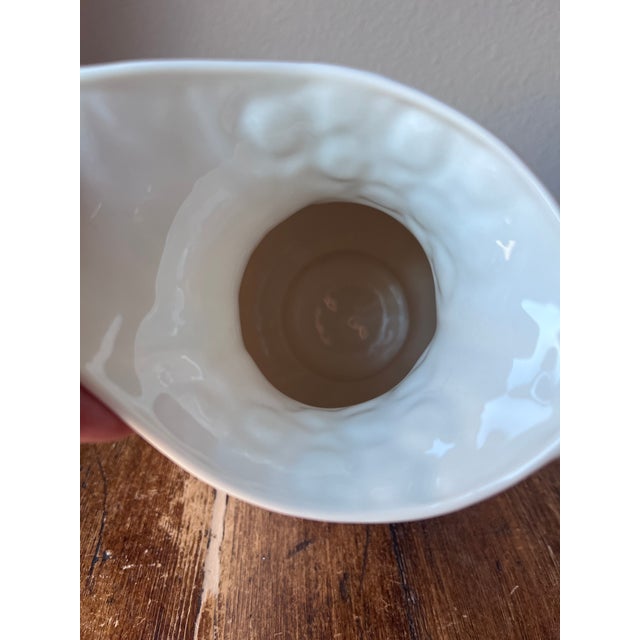 Ceramic Belleek Pottery Daisy Pitcher, Made in Ireland For Sale - Image 7 of 9