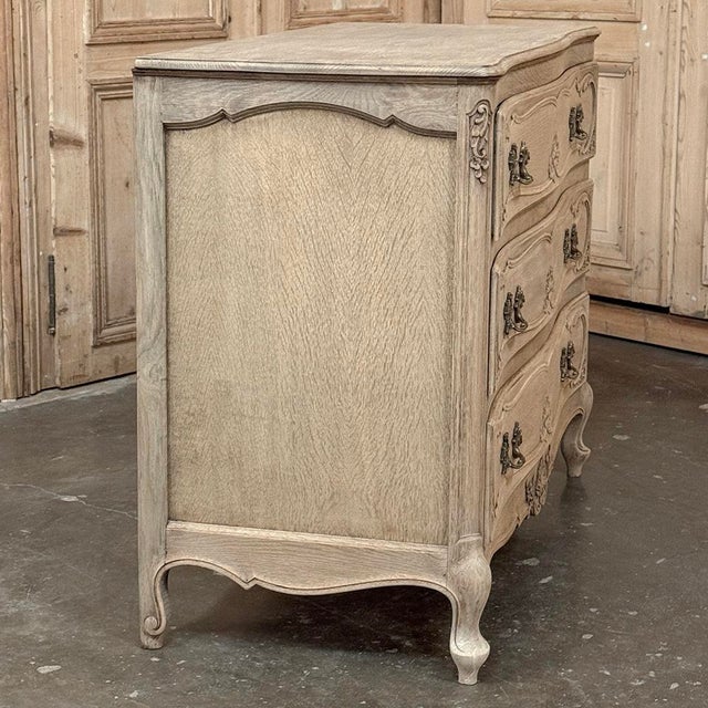 Liëgeoise Louis XV Style Stripped Oak Commode For Sale - Image 9 of 16