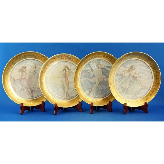 Art Nouveau Style Porcelain Plates with Ladies Motif and Gilt Edges by Umberto Banchelli for Manufacture Seltmann Weiden, Bavaria, 1980s, Set of 4 For Sale - Image 4 of 18