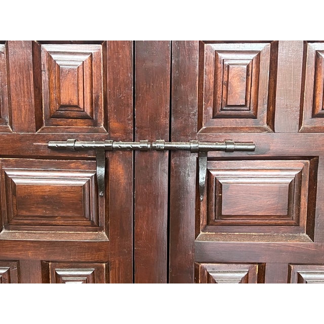 Wood Catalan Spanish Baroque Carved Walnut Tuscan Three Drawers Credenza or Buffet For Sale - Image 7 of 12