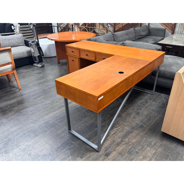 Inbox Zero Furniture Nusaiba L-Shaped Lift-Top Cane Executive Desk For Sale In San Francisco - Image 6 of 12