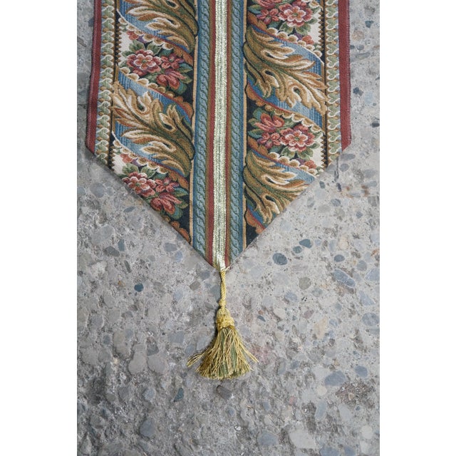 Vintage French Baroque Woven Tapestry Table Runner Acanthus Leaf Gold Tassel For Sale - Image 4 of 9